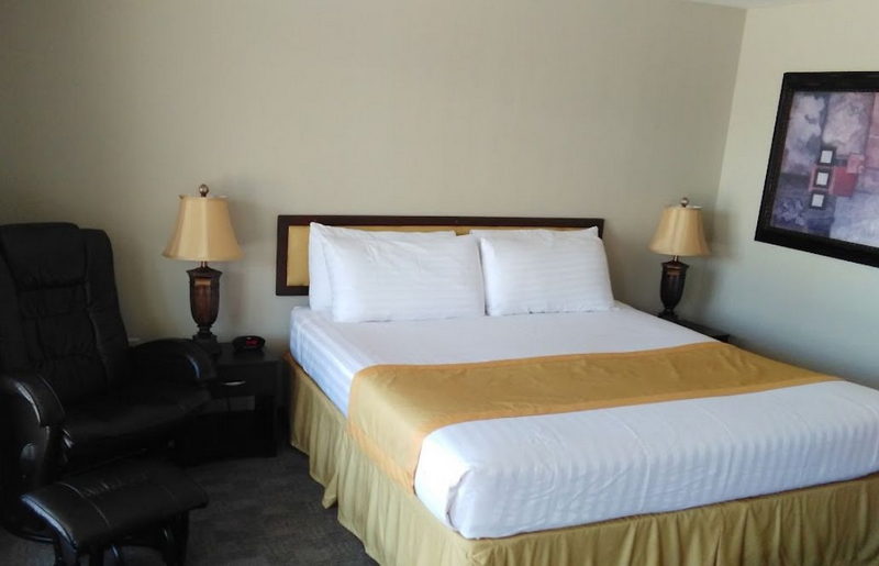 Hiawatha Motel - From Website (newer photo)